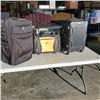 Image 1 : 3 TRAVEL LUGGAGE OUTBOUND, RICARDO AND TRAVEL PRO