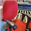 Image 2 : 2 ORANGE GAS LIFT OFFICE CHAIRS