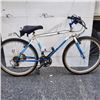 Image 1 : WHITE AND BLUE NISHIKI BIKE