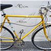 Image 2 : YELLOW APOLLO BIKE