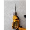 Image 3 : DeWalt DWD112 3/8" VSR Pistol Grip Drill with Keyless Chuck tested and working