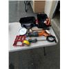 Image 1 : 2 bags of tools with bit set and rigid reciprocating saw working