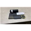 Image 1 : JAWBONE JAMBOX BLUETOOTH SPEAKER WITH 5 CHARGED POWER BANKS