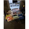 Image 1 : LOT OF ROCK AND OTHER RECORDS - INCLUDES STARWARS, ELVIS, VANILLA FUDGE, CHEECH AND CHONG