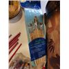 Image 3 : CASE OF PAINTS AND BRUSHES AND SHOE POLISHING KIT