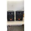 Image 1 : 2 JBL PROFESSIONAL PRODUCTS MR SERIES SPEAKERS - MODEL MR822