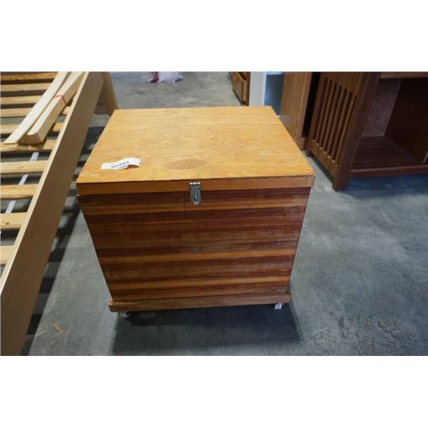 WOOD STORAGE CHEST ON CASTERS