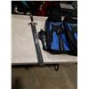 Image 2 : PREMIER DIVE KNIFE WITH ARM HOLSTER, 2 PARS US DIVERS FLIPPERS AND DECORATIVE SWORD IN SHEATH