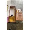 Image 2 : 2 PIECE SERVER DISH, FRAGRANCE DIFFUSER AND NOTEPAD