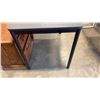 Image 3 : BLACK DESK