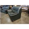 Image 8 : MANCINI GREEN LEATHER SOFA  AND LOVESEAT