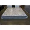 Image 2 : KING SIZE SEALY POSTUREPEDIC SWIFT COMFORT EURO TOP MATTRESS