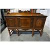 Image 1 : VINTAGE CARVED OAK SIDEBOARD WITH GALLERY