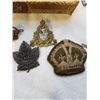 Image 3 : TRAY OF WW2 ROYAL CANADIAN SIGNAL CORPS AND CORPS OF GUIDES BRASS PINS, BADGES AND BUTTONS