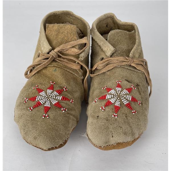 Montana Indian Beaded Moccasins