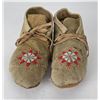 Image 1 : Montana Indian Beaded Moccasins