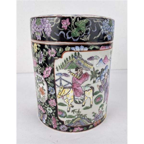 Republican Period Chinese Lidded Porcelain Jar