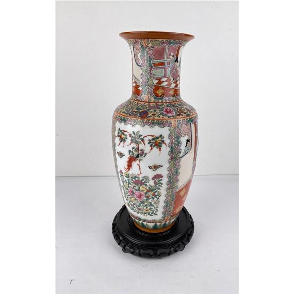 Chinese Famille Rose Porcelain Vase