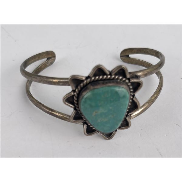 Navajo Sterling Silver Turquoise Bracelet