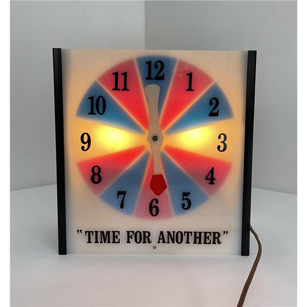 Butte Montana Backbar Gambling Spinner Light