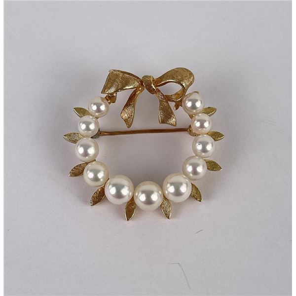 14k Yellow Gold and Pearl Brooch