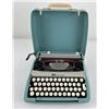 Image 2 : Smith Corona Blue Portable Typewriter