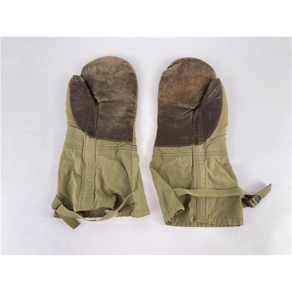 WW2 Army Air Corps A-12 Flight Gloves Mittens