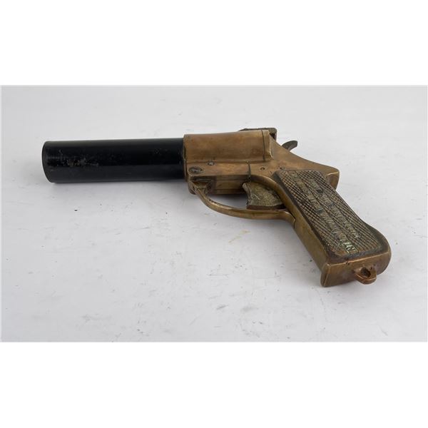 WW2 International Flare Signal Gun Pistol