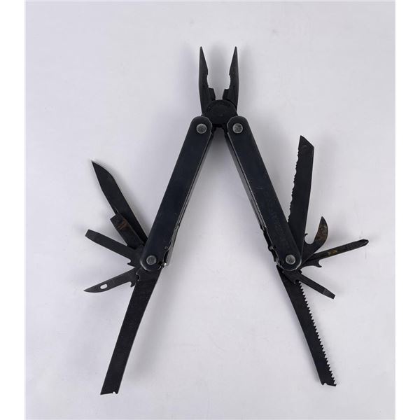 Leatherman Core Multi Tool Knife