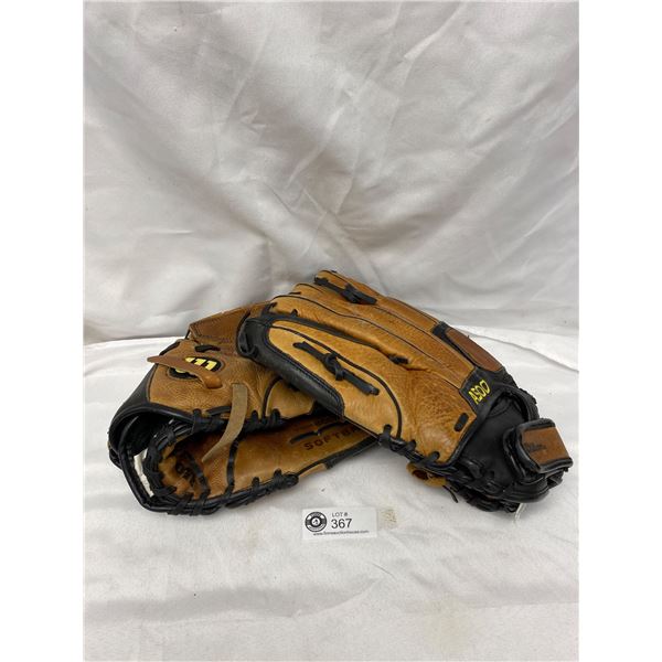 Pair of Wilson Leather Softball Gloves - VGUC