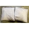 Image 1 : NEW SET OF 2 WHITE SQUARE THROW PILLOWS