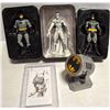 Image 1 : LOT OF BATMAN COLLECTIBLES