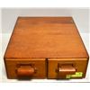 Image 1 : ANTIQUE WOOD 2 DRAWER CARD CATALOGUE