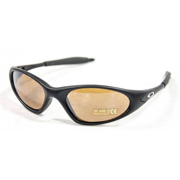 PAIR OF OAKLEY REPLICA BLACK FRAMED SUNGLASSES