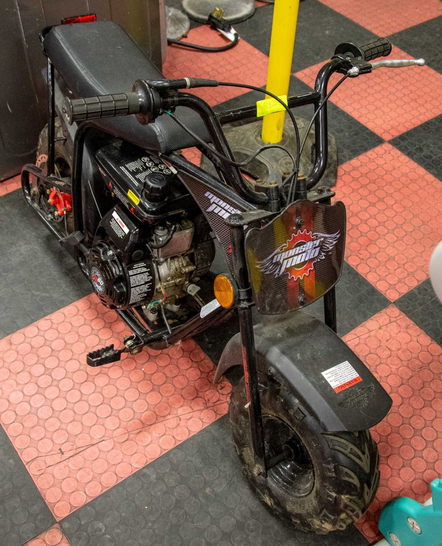 YOUTH SIZE MONSTER MOTO MM80 BIKE MODEL MM-B60