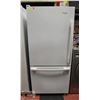 Image 1 : WHIRLPOOL WHITE BOTTOM FREEZER 18 CU FT FRIDGE