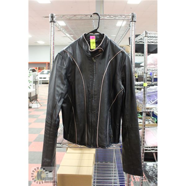 LEATHER JACKET WOMENS SIZE SMALL