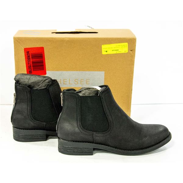 NEW SIZE 10 BLACK CHELSEE STYLE WOMENS BOOTS