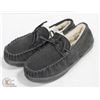 Image 1 : MEN'S SIZE 9 FLEECE LINED SLIPPERS