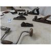 Image 2 : 8 Vintage Tools, Planes, & Manual Drill