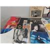 Image 1 : 20x Records Rock & Pop Belinda, Carlisle, Laura Branigan, Elvis Costello and more ...