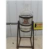 Image 1 : White Rose Service Station Tilt Stand w/ Battery Acid Jug