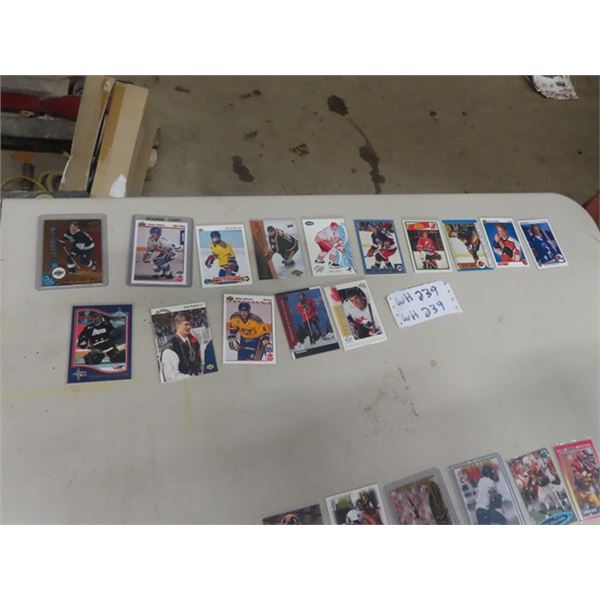 15 Hockey Cards featuring Trevor Linden, Teemu Selanne, Nicklas Lidstrom, Sean Burke