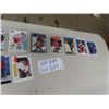 Image 3 : 15 Hockey Cards featuring Trevor Linden, Teemu Selanne, Nicklas Lidstrom, Sean Burke