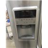 Image 3 : Maytag Stainless Steel Side by Side w/ Water Dispenser & Bottom Freezer 70"x33"x30"