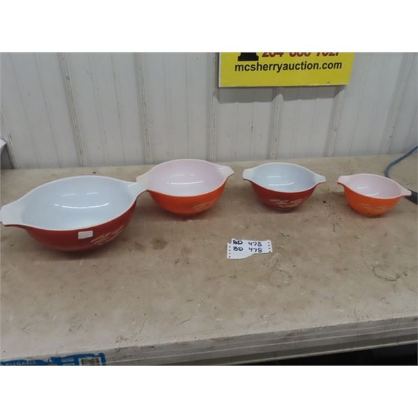 Set of 4 Pyrex Autumn Harvest Mixing Bowls- Exec Cond