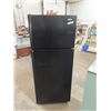 Image 1 : (DG) Amana Fridge 67" x 28" x 29" w Ice Maker