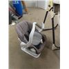 Image 3 : (OV) Fisherprice Highchair & Carrier Combo