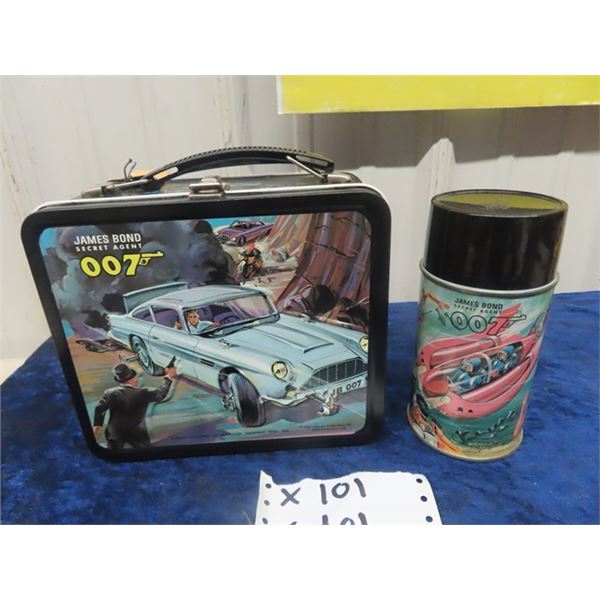 James Bond 007 Metal Lunch Kit w Thermos Made By Aladdin 1966