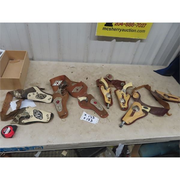 6 Cap Guns & 4 Holster Sets - Texas, Pony Boy Young Buffalo Bill, Wild Bill Hickock, Gene Autry (Mis